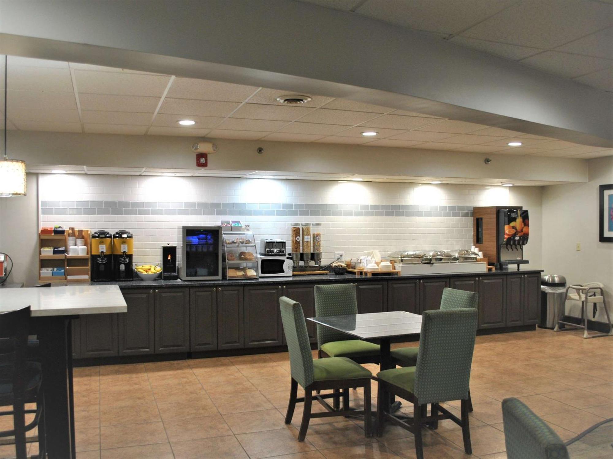 Best Western Owego Inn Dış mekan fotoğraf